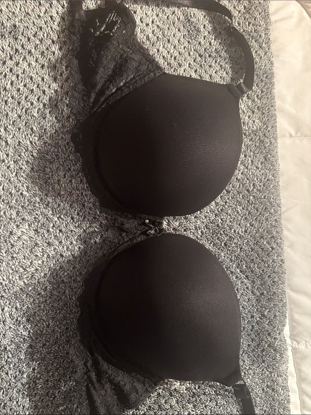 smart & sexy Black Lace Push-Up Bra